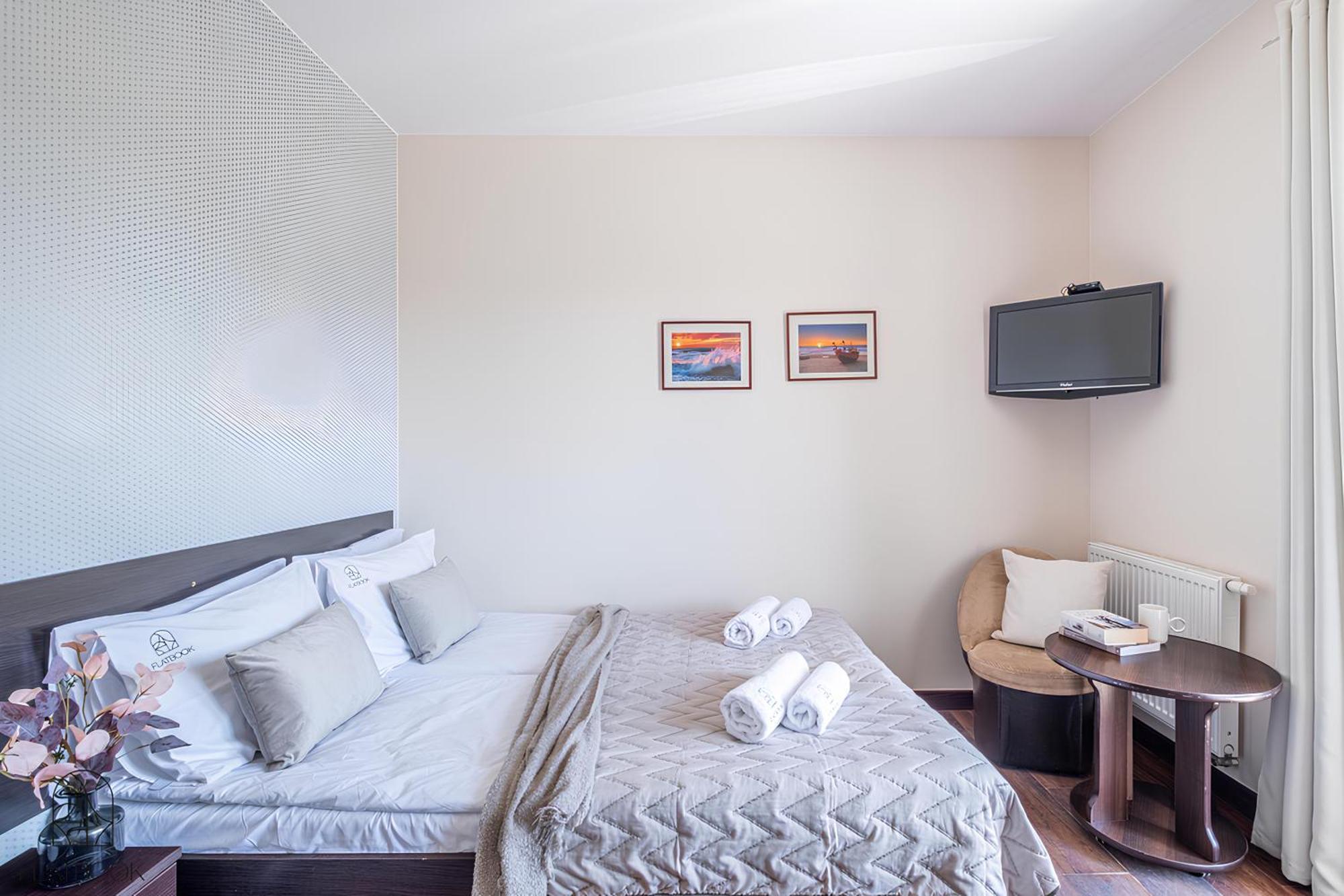 Sztutowo Lazurowy Dwor - Apartamenty Oraz Pokoje Z Basenem I Parkingiem Экстерьер фото