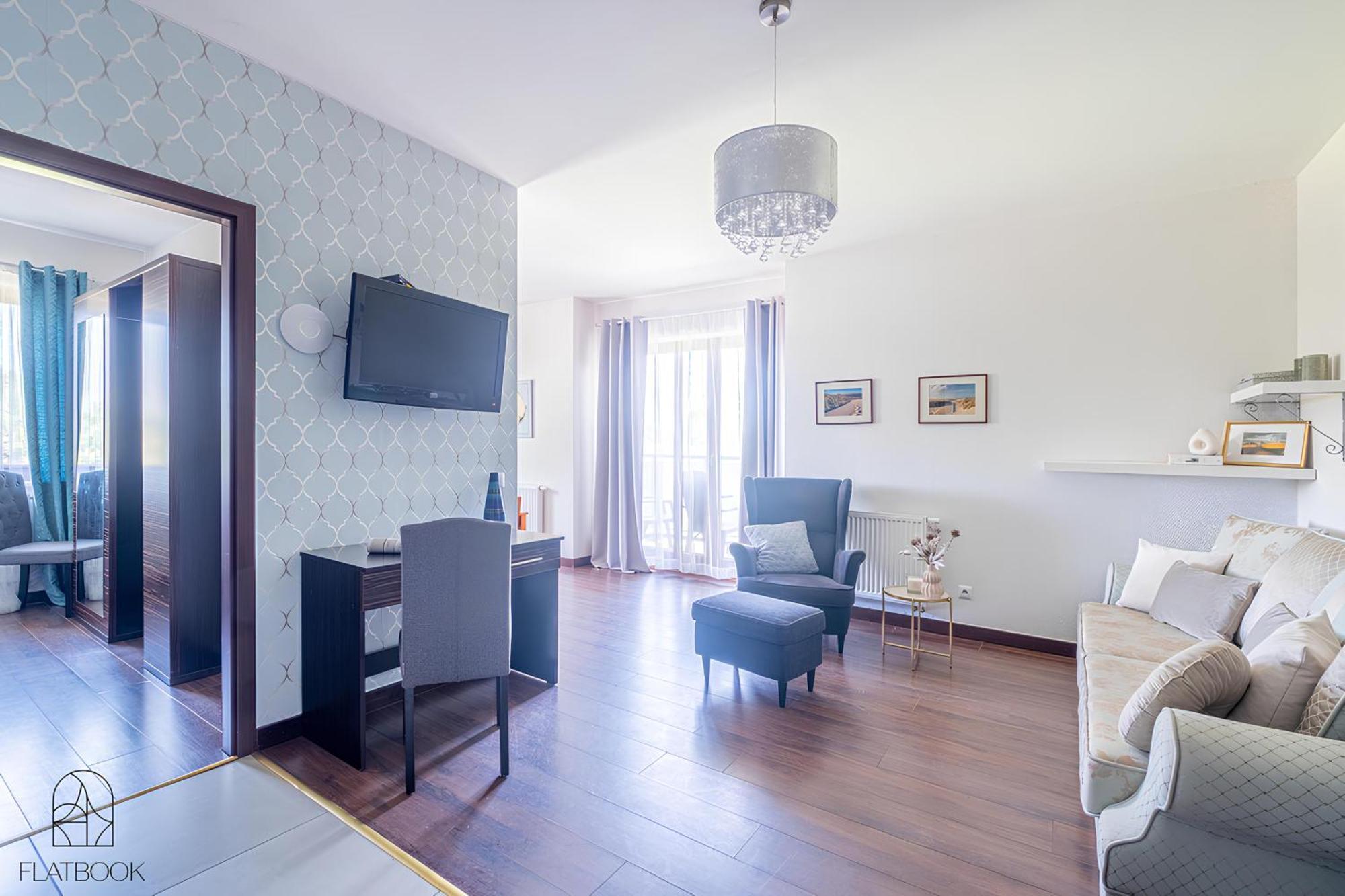 Sztutowo Lazurowy Dwor - Apartamenty Oraz Pokoje Z Basenem I Parkingiem Экстерьер фото
