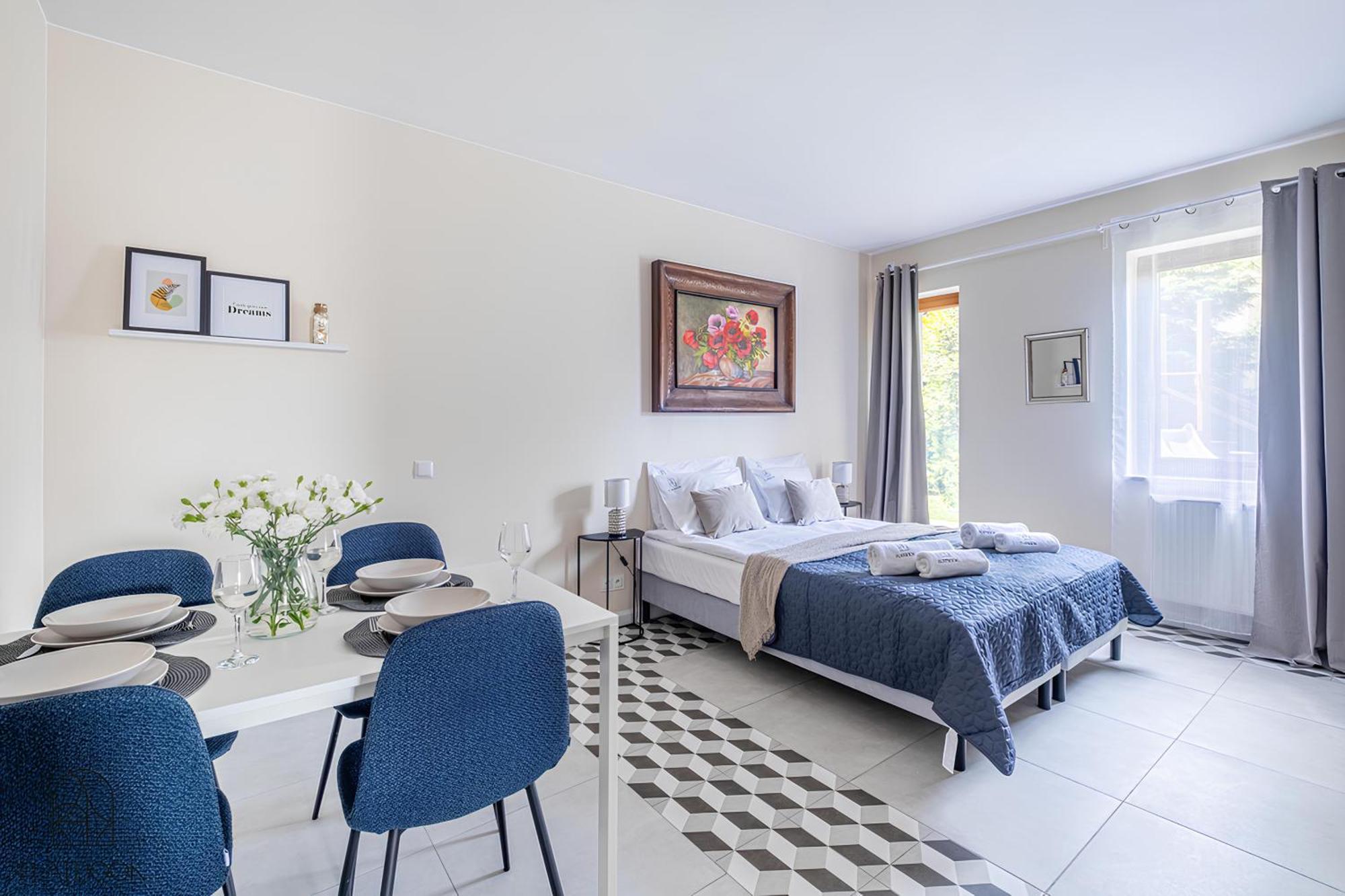 Sztutowo Lazurowy Dwor - Apartamenty Oraz Pokoje Z Basenem I Parkingiem Экстерьер фото