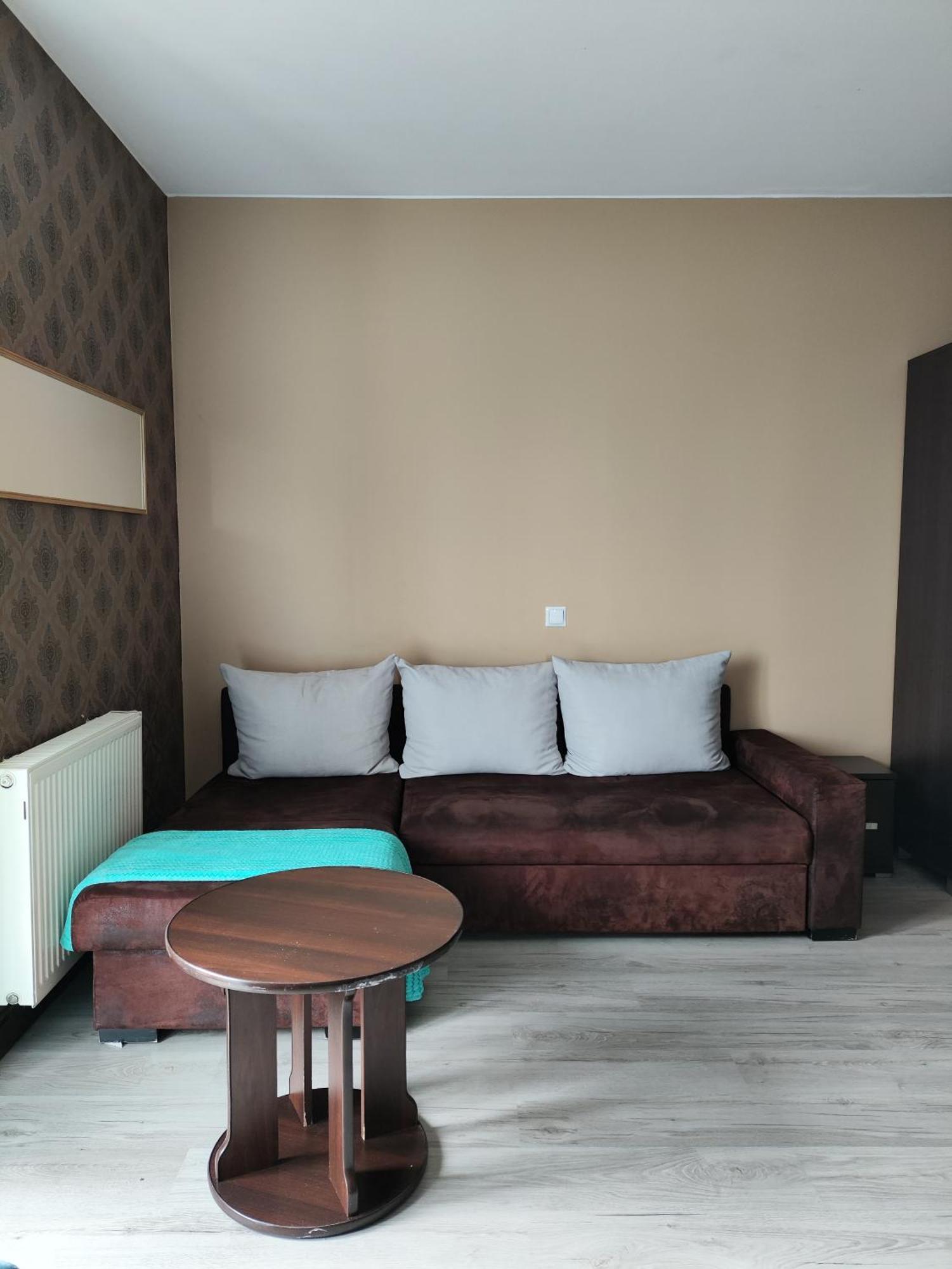 Sztutowo Lazurowy Dwor - Apartamenty Oraz Pokoje Z Basenem I Parkingiem Экстерьер фото